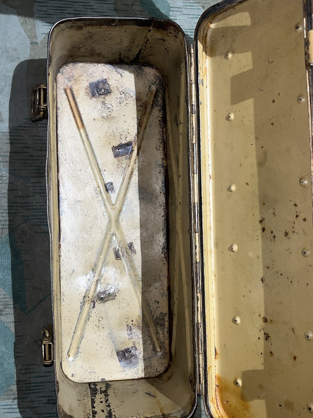 Original WW2 German Kart L.F.H. 18 Howitzer Munitions Container Ordnance Tan Painted Dunkelgelb - Image 21