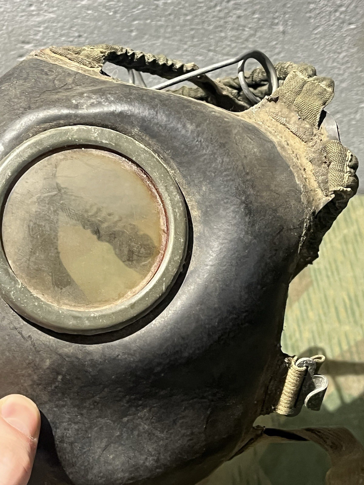 Original WW2 German Luftwaffe Bomber Pilot Oxygen Mask Marked BYD 1942 Draeger - Image 15