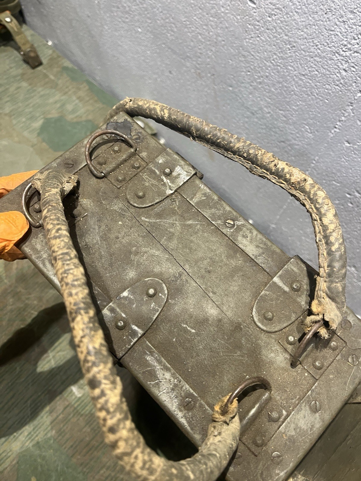 Original WW2 German / 2x Italian Breda M37 Ammo Cans Boxes Crates w/ Feed Trays - Image 14