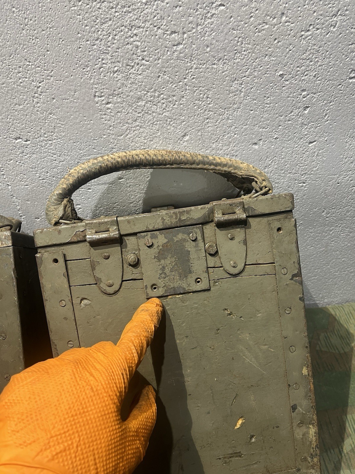 Original WW2 German / 2x Italian Breda M37 Ammo Cans Boxes Crates w/ Feed Trays - Image 19