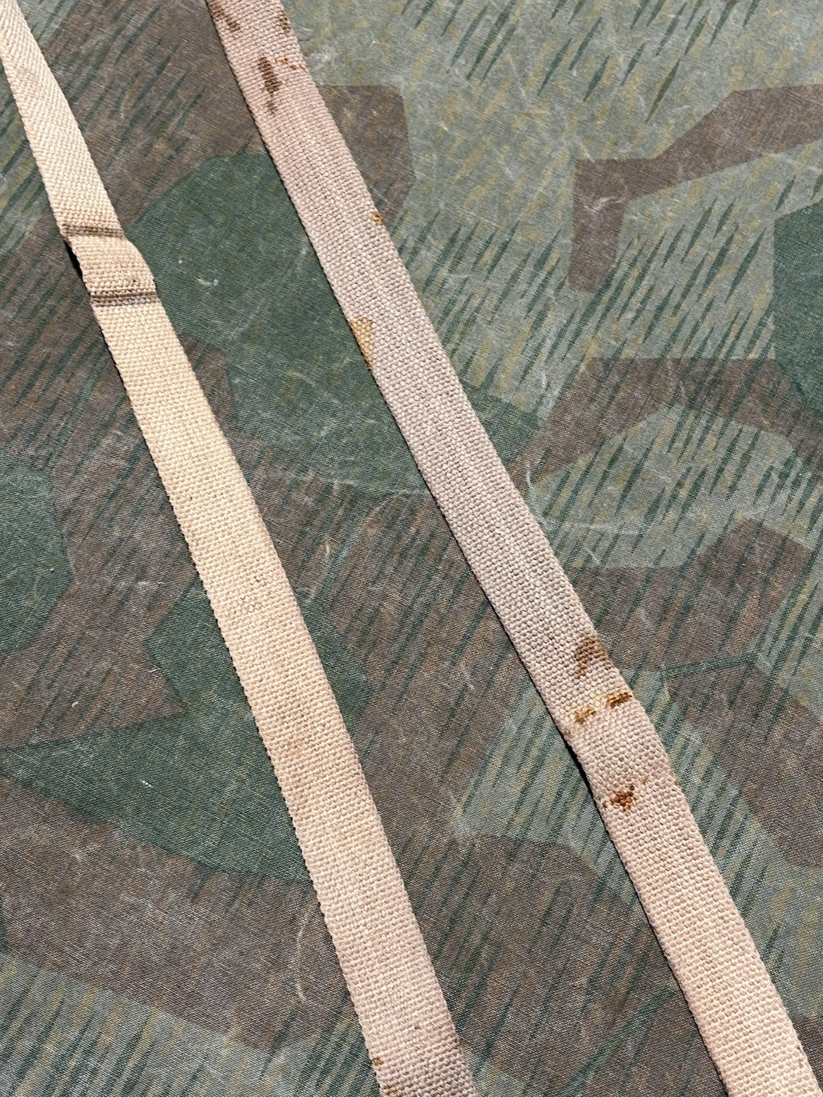 Original WW2 German GM30 / GM38 Gas Mask Canister's (Shoulder Straps ONLY) - Image 5