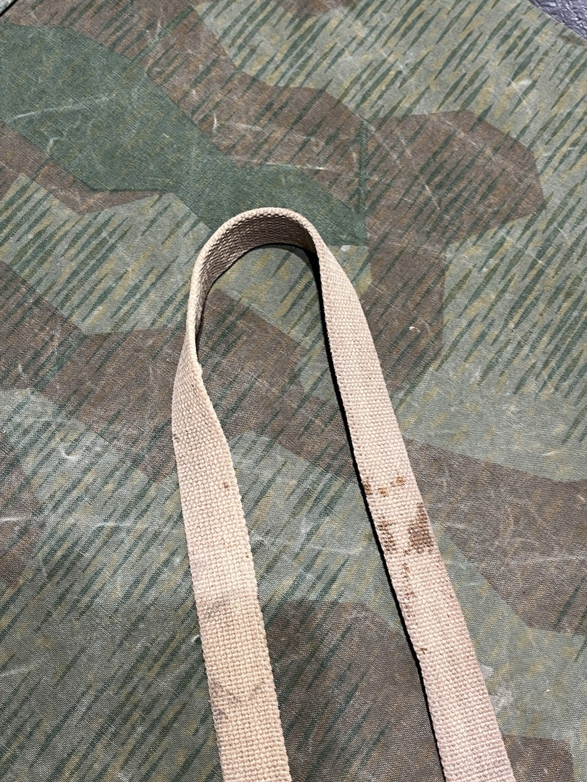 Original WW2 German GM30 / GM38 Gas Mask Canister's (Shoulder Straps ONLY) - Image 11