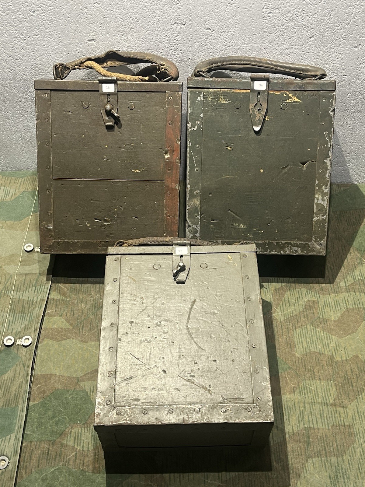 Original WW2 German / 3x Italian Breda M37 Ammo Cans Boxes Crates w/ Feed Trays - Image 4