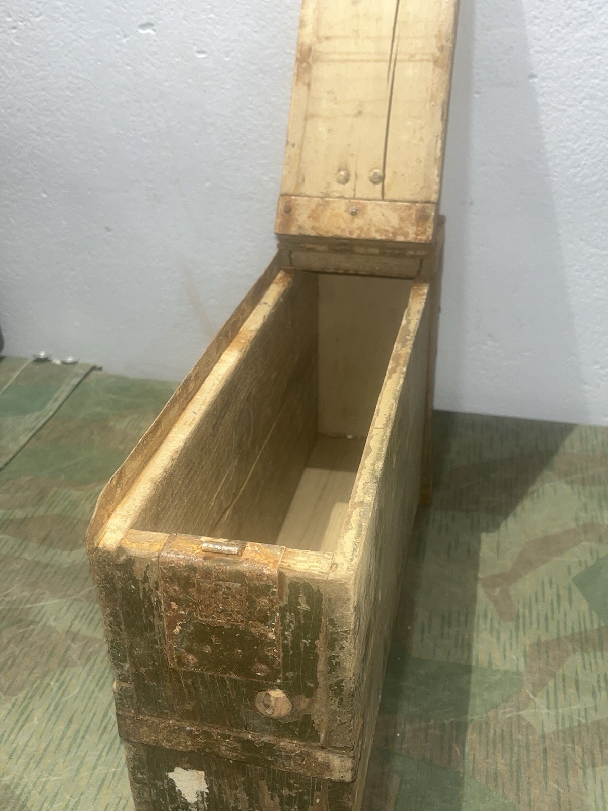 Original WW1 / WW2 German Mg08/15 Maxim Wood Ammo Can - Image 18