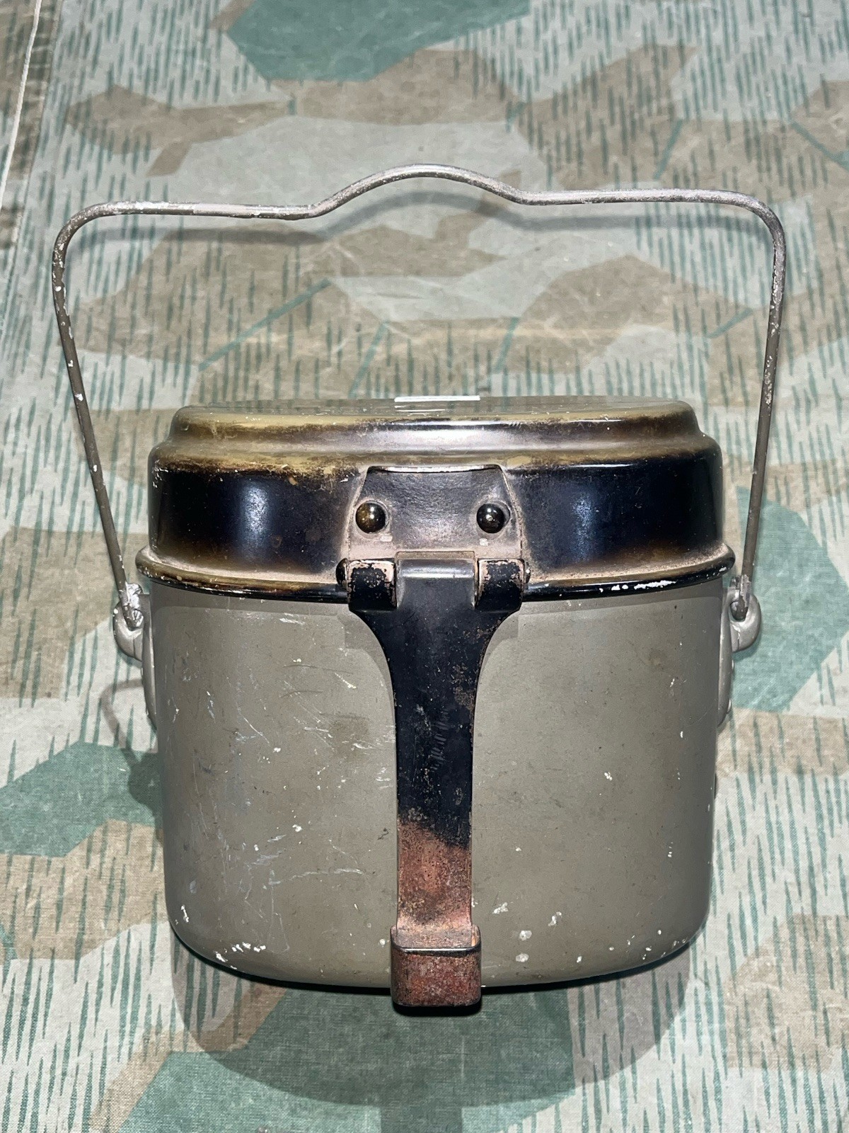 Original WW2 German M31 Mess Tin Kit Marked AWG 1938