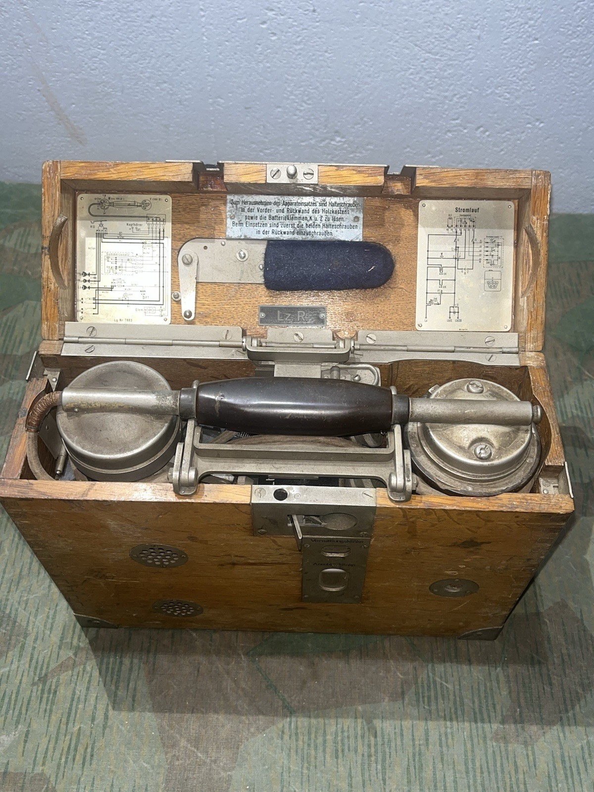 Post-WW1 / Pre-WW2 Original German Field Telephone FF26 / Precursor to FF33 - Image 12
