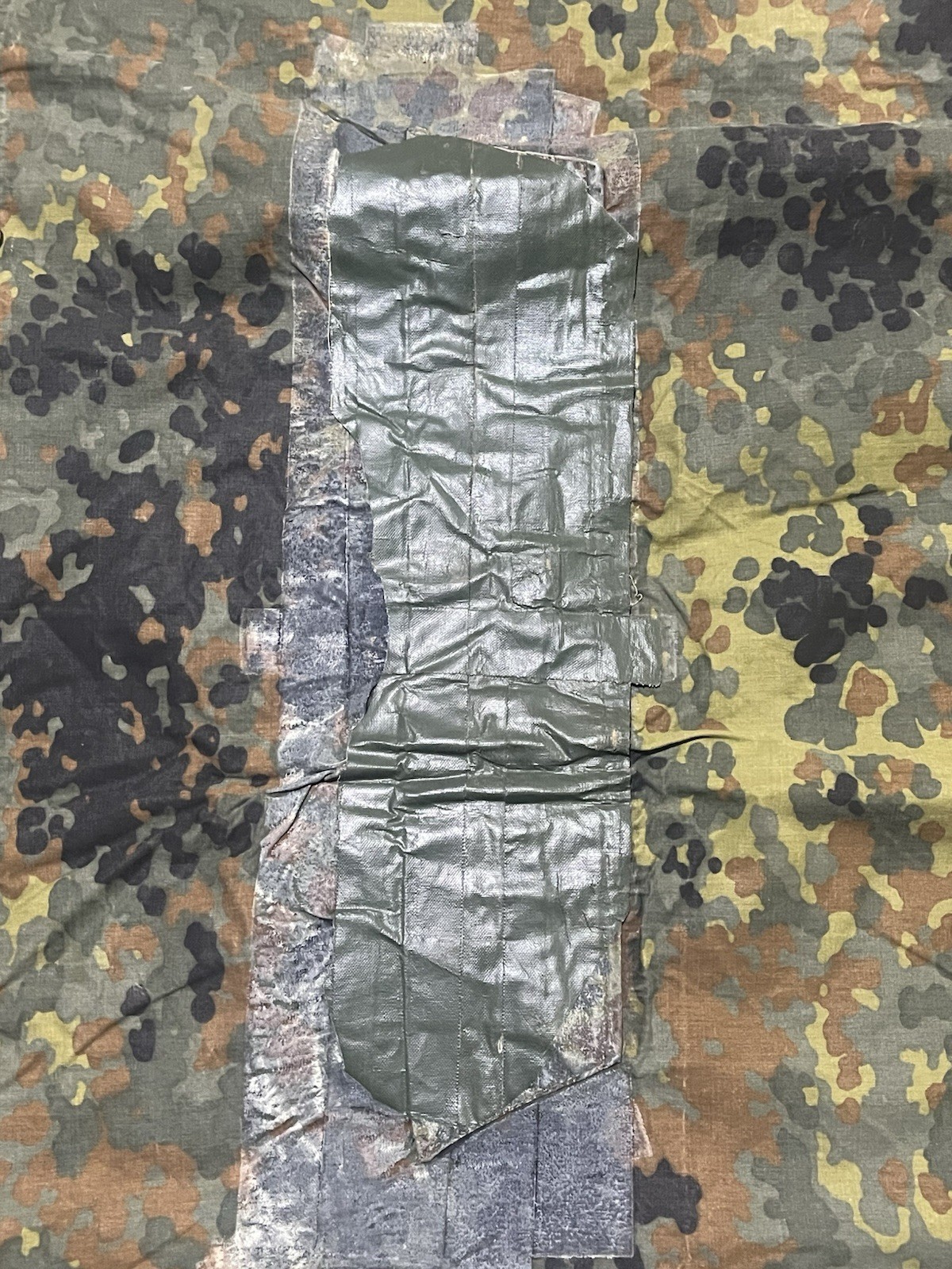Post WW2 German Bundeswehr Flecktarn Camo Zeltbahn Poncho Tent Original w/ Defect - Image 6