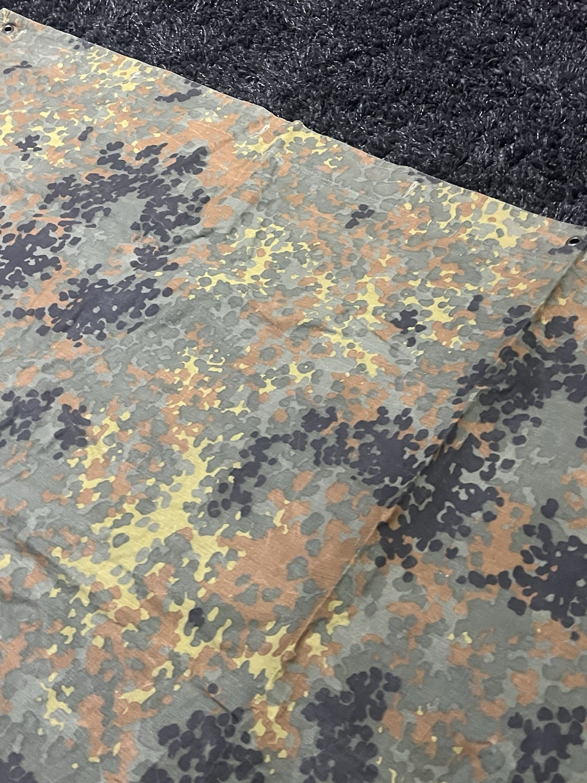 Post WW2 German Bundeswehr Flecktarn Camo Zeltbahn Poncho Tent Original w/ Defect - Image 14