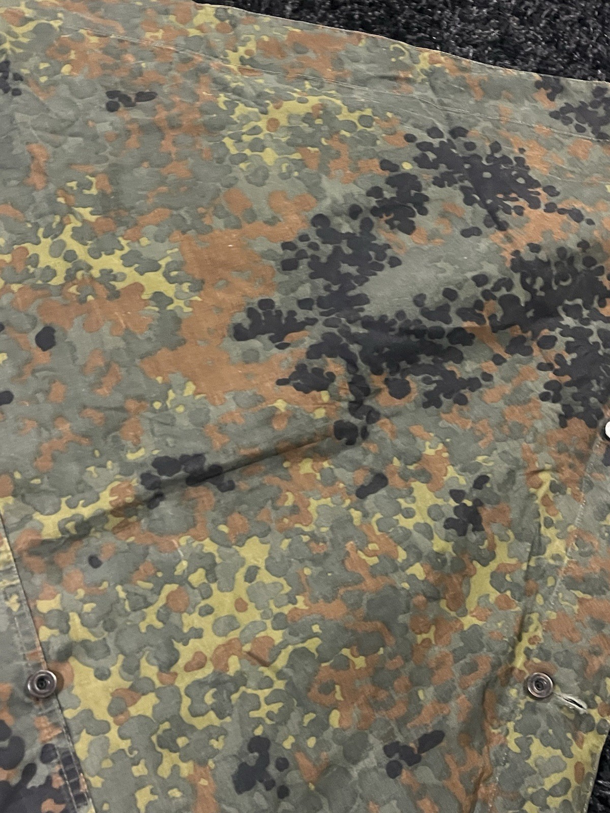 Post WW2 German Bundeswehr Flecktarn Camo Zeltbahn Poncho Tent Original w/ Defect - Image 16