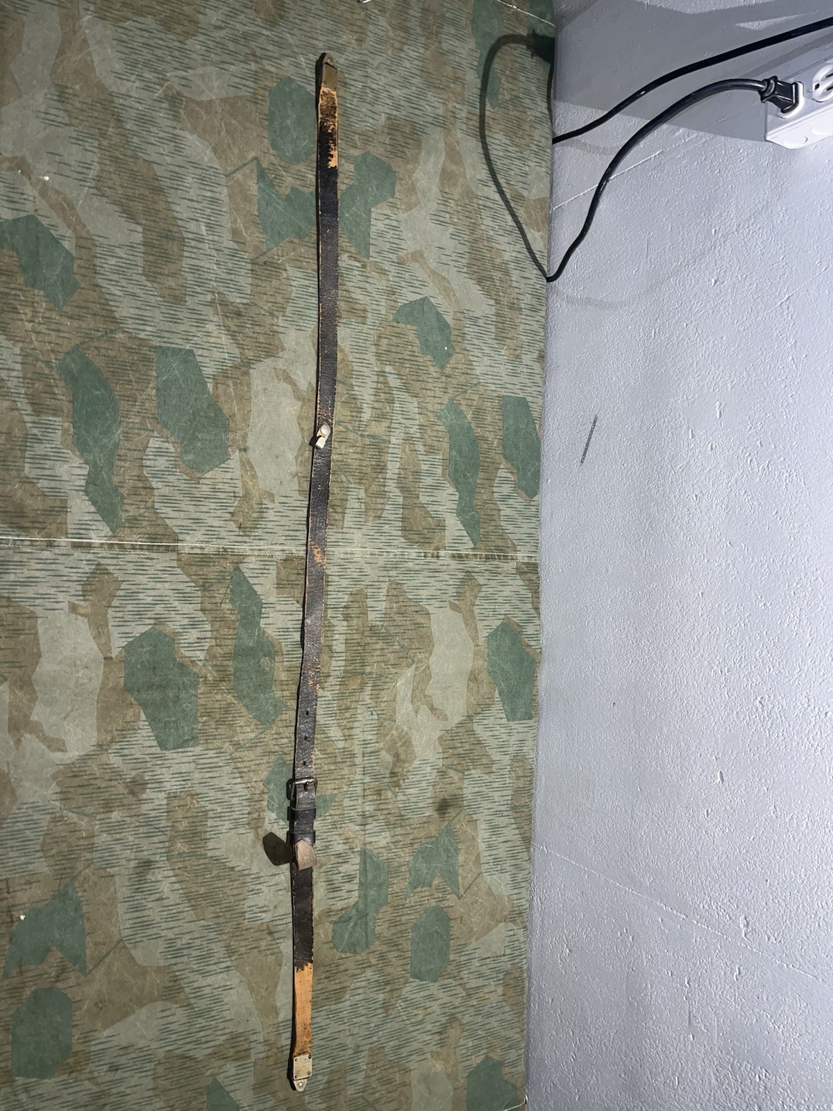 Original WW2 German FF33 Field Telephone / 10 Line Switchboard Leather Shoulder Strap Sling - Image 2