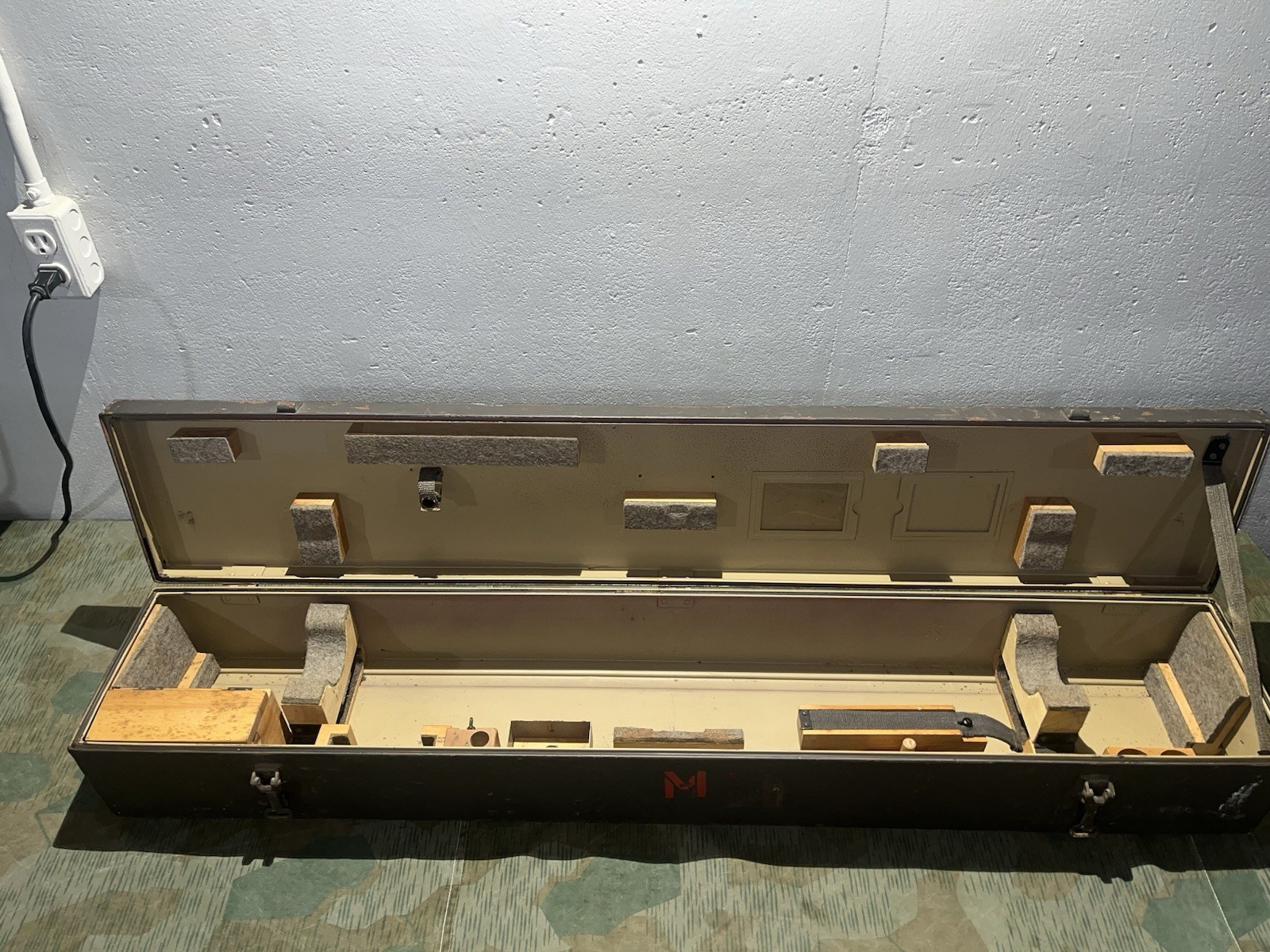 Original WW2 German Rangefinder Entfernungsmesser Optics (Transit Case Only)