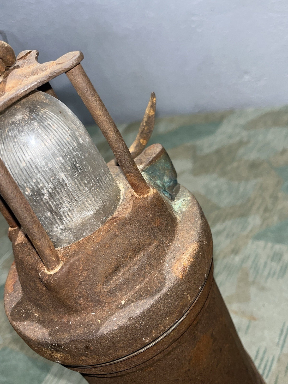 Original WW2 German Luftwaffe / Panzer Handlampe / Mobile Airstrip Landing Lamp - Image 8
