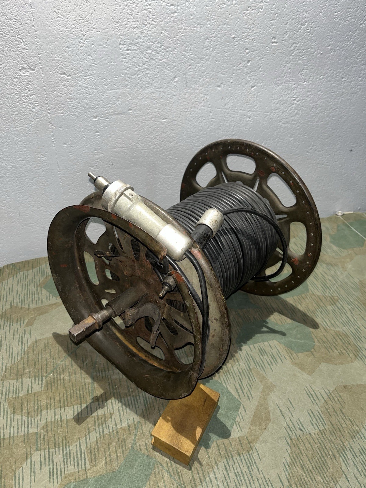 Original WW2 German Reichsbahn Railroad FF33 Field Phone Cable Reel Spool w/ Wire