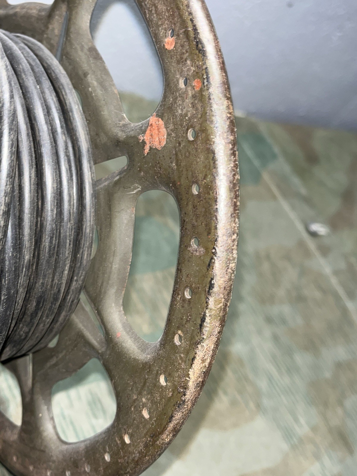 Original WW2 German Reichsbahn Railroad FF33 Field Phone Cable Reel Spool w/ Wire - Image 9