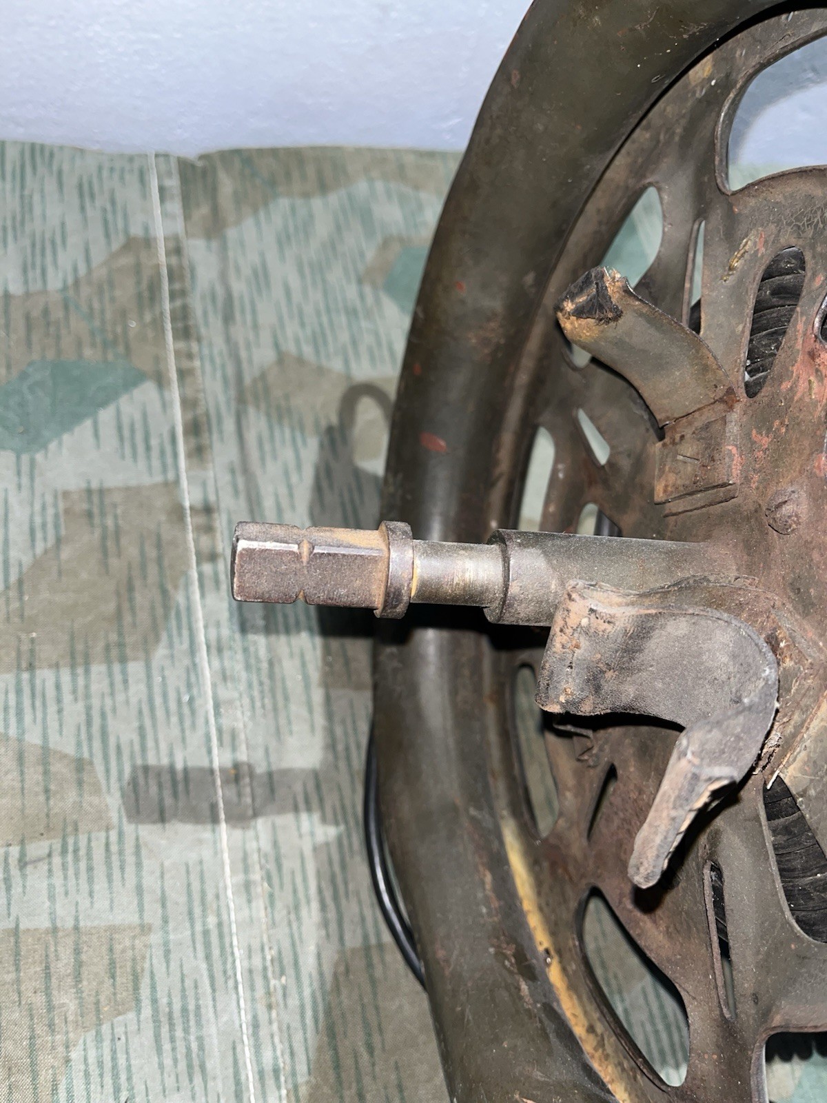 Original WW2 German Reichsbahn Railroad FF33 Field Phone Cable Reel Spool w/ Wire - Image 17