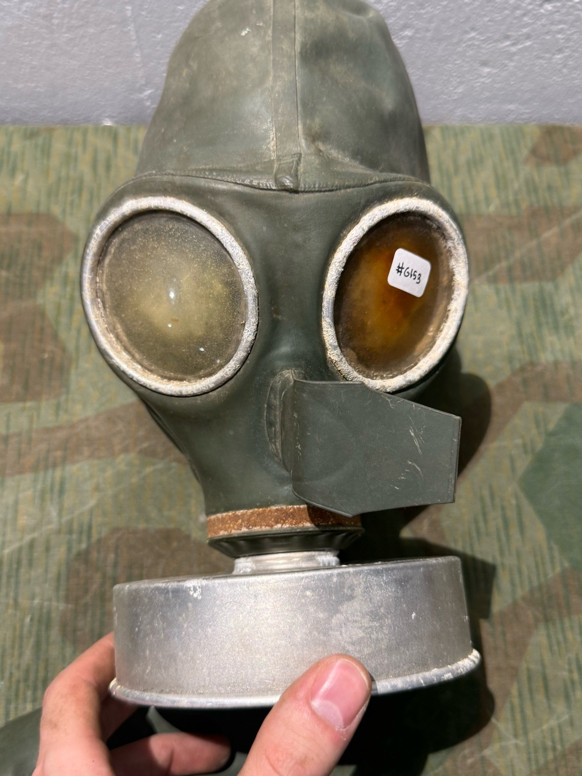 Original WW2 German Luftschutz Vm37 Civil Gas Mask & Filter Waffen Marked (1x Only) - Image 17