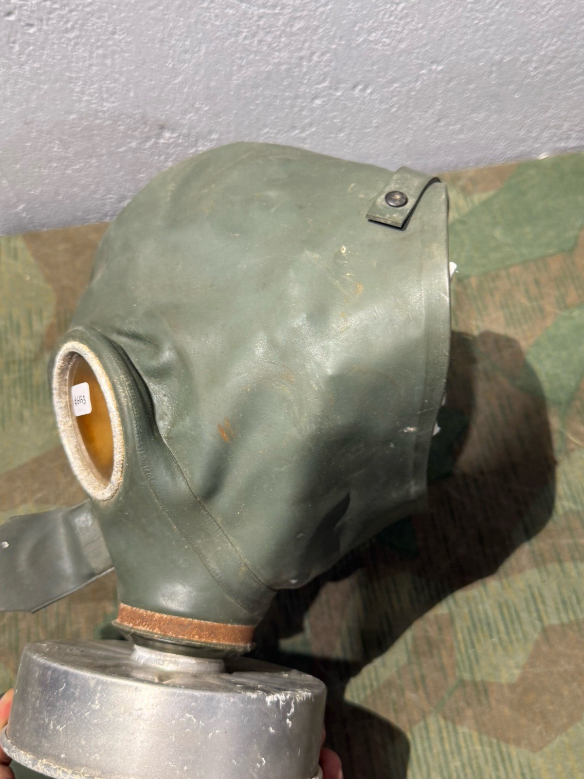 Original WW2 German Luftschutz Vm37 Civil Gas Mask & Filter Waffen Marked (1x Only) - Image 19