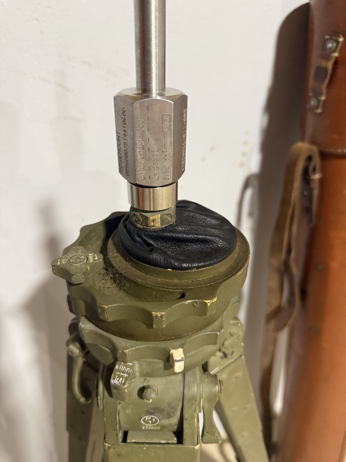 Original WW2 German Gestell 31 (Tripod ONLY) for Rangefinders / Periscope / Optics - Image 5