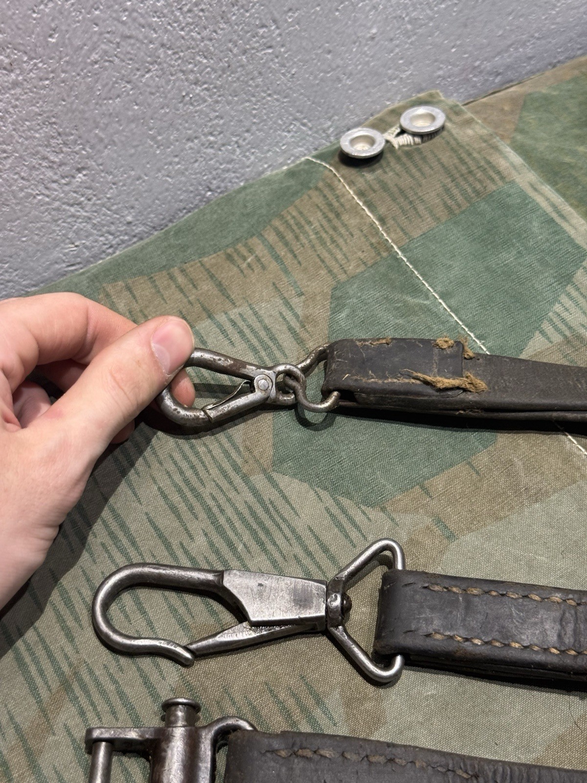 WW2 German Style / Yugo Mg34 Leather Shoulder Strap Sling Spilt Style - Image 3