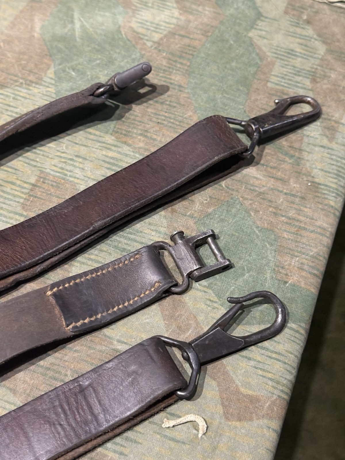 WW2 German Style / Yugo Mg34 Mg42 Leather Shoulder Strap Sling (1x Only) Very Good Cond. - Image 8