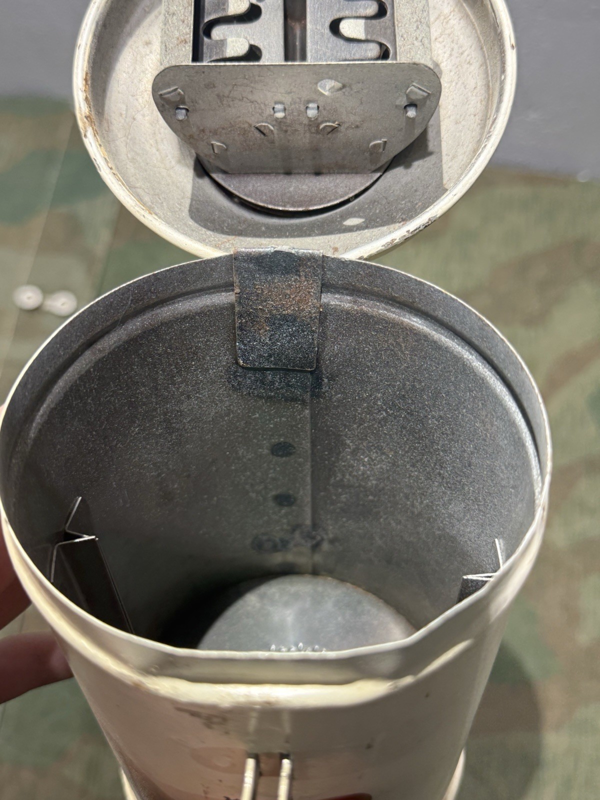 Original WW2 German Wehrmacht Winter Relief Donation Tin Box Winterhilfswerk - Image 13