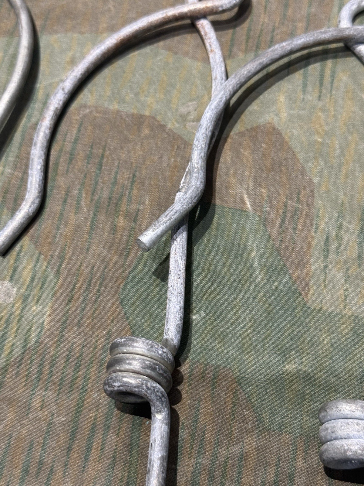 WW2 German Style 5x FF33 Field Phone Telephone / Radio Wire Tree Hangers - Image 6