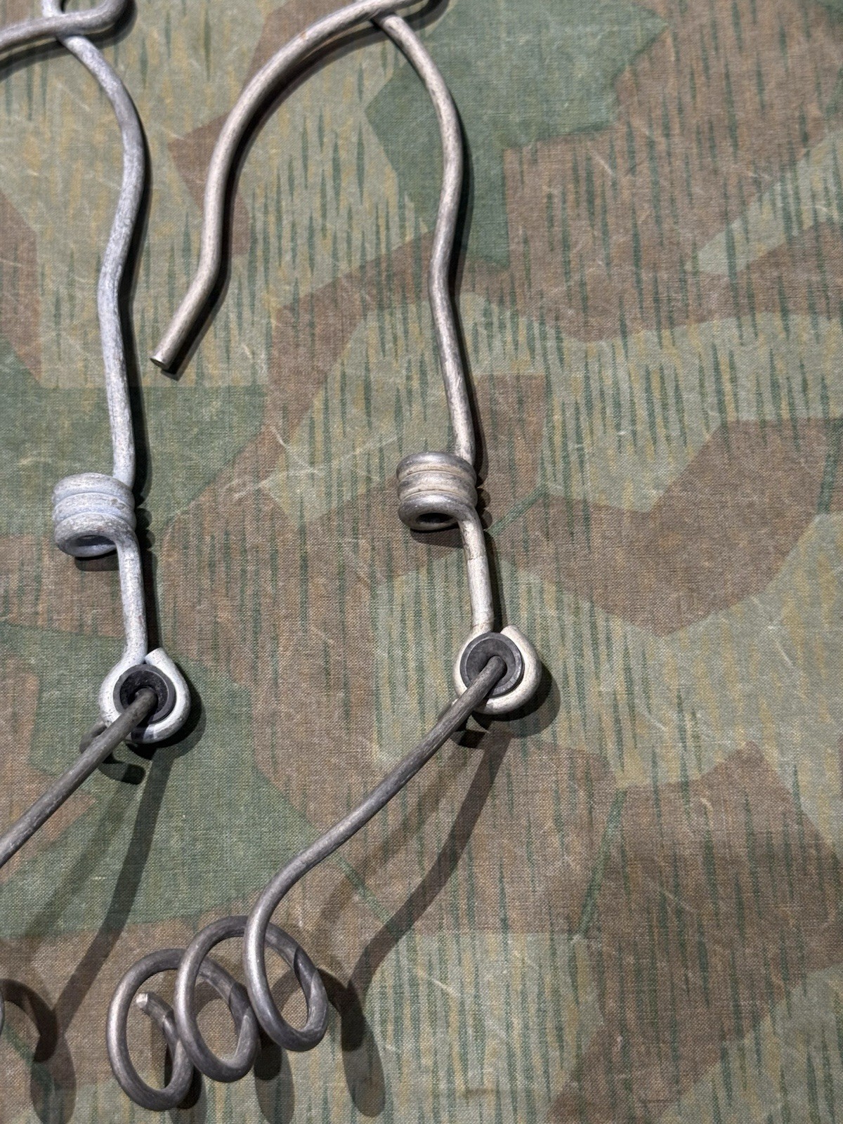 WW2 German Style 5x FF33 Field Phone Telephone / Radio Wire Tree Hangers - Image 8