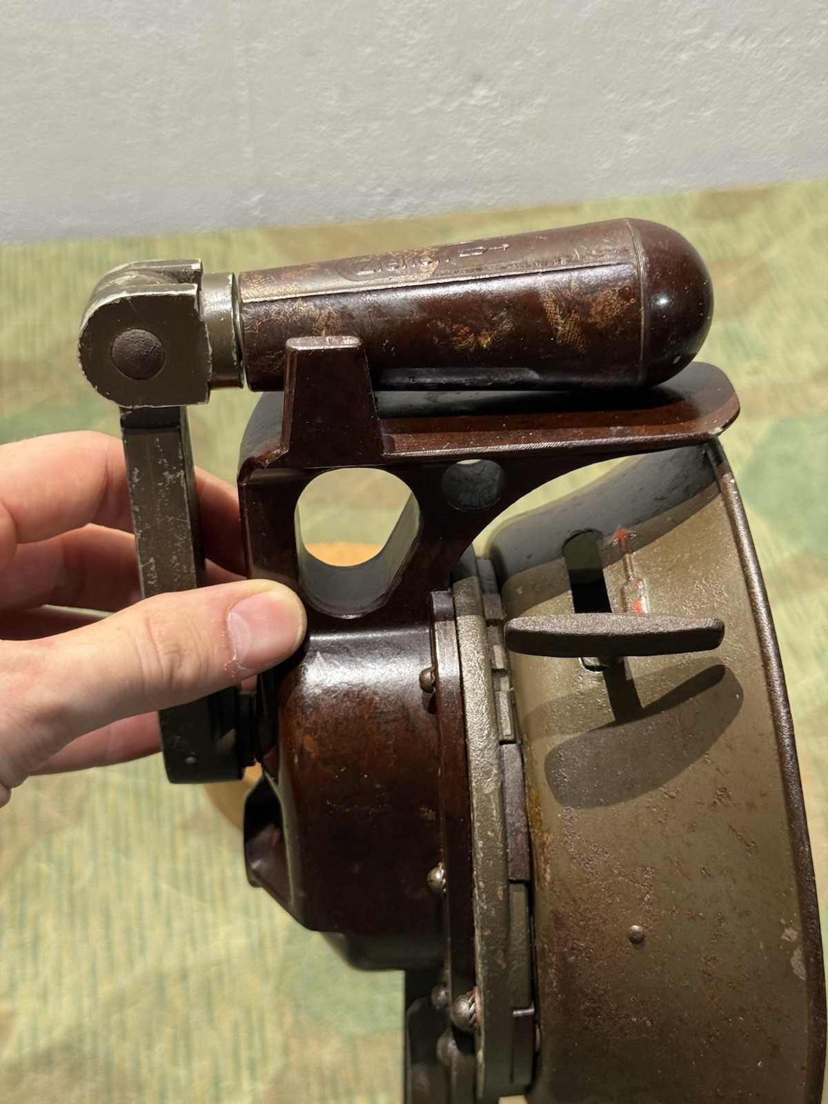 Original WW2 German Handheld Air Raid Siren 1940 Dated Tested & Working - Image 6