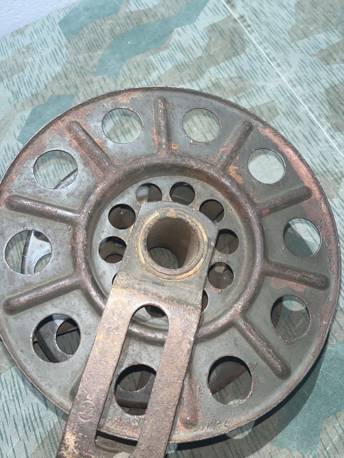 Original WW2 German FF33 Field Telephone Wire Hand Cable Reel 1939 - Image 12