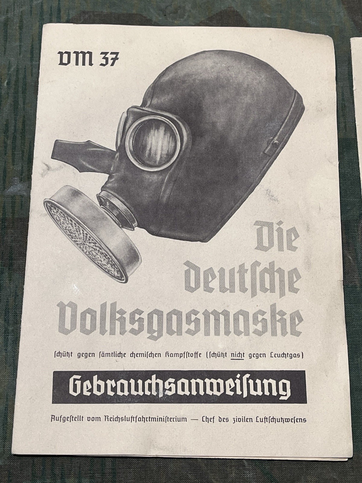 Original WW2 German Civil Gas Mask VM37 Instruction Manual (1x Per Purchase) - Image 2
