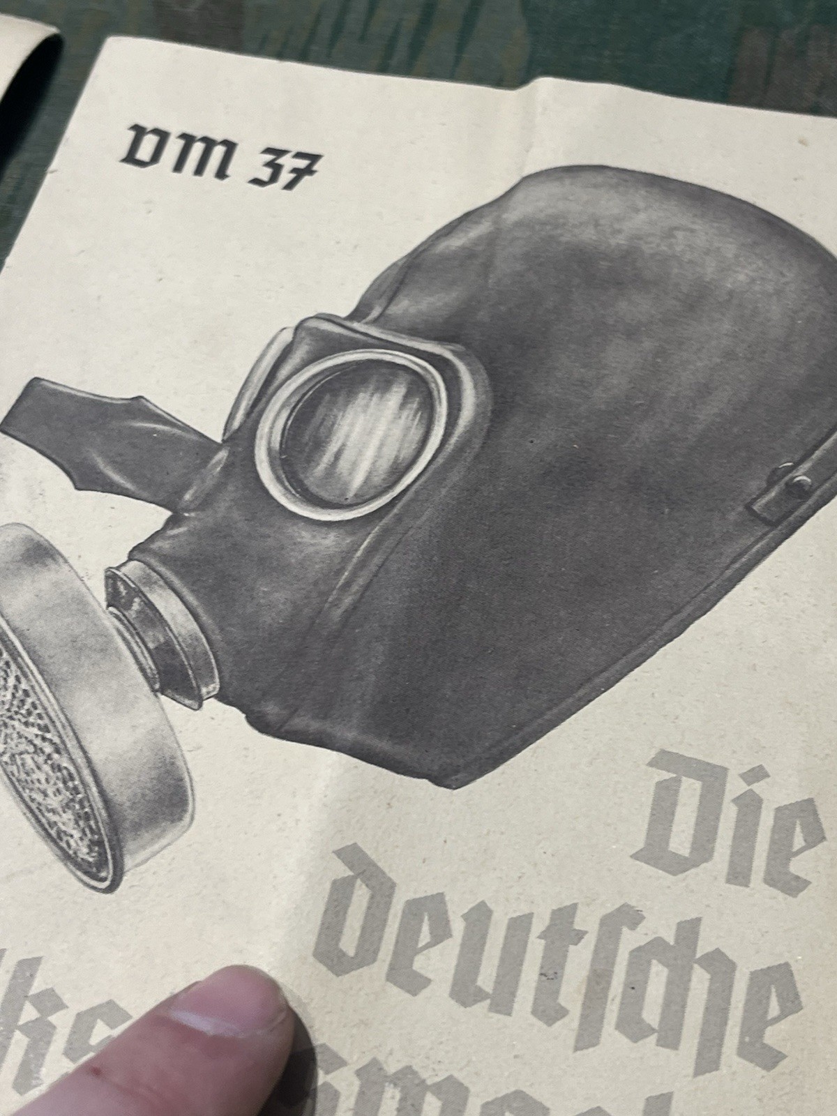Original WW2 German Civil Gas Mask VM37 Instruction Manual (1x Per Purchase) - Image 4