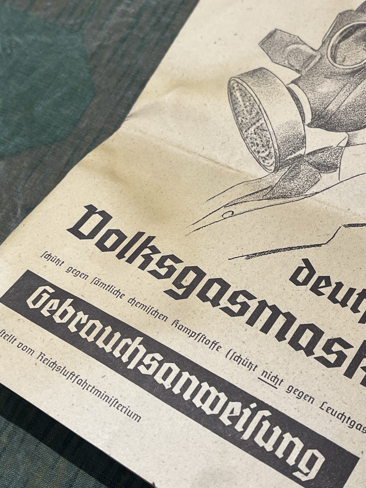 Original WW2 German Civil Gas Mask VM40 Instruction Manual (1x Per Purchase) - Image 2