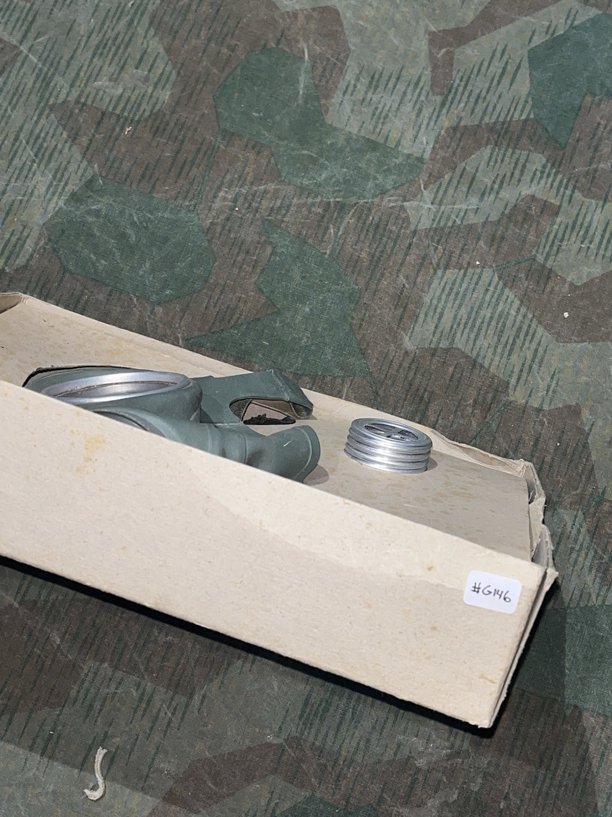 Original WW2 German Luftschutz VM40 Civil Gas Mask & Filter Waffen Marked in Storage Box - Image 16