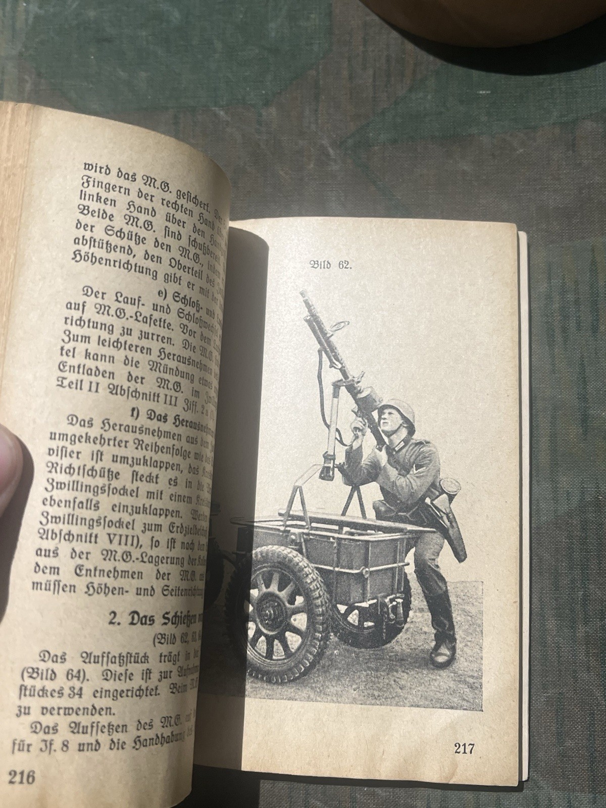 Original WW2 German Mg34 & Mg42 Handbook Manual Schematics w/ Pics 1944 Dated - Image 4