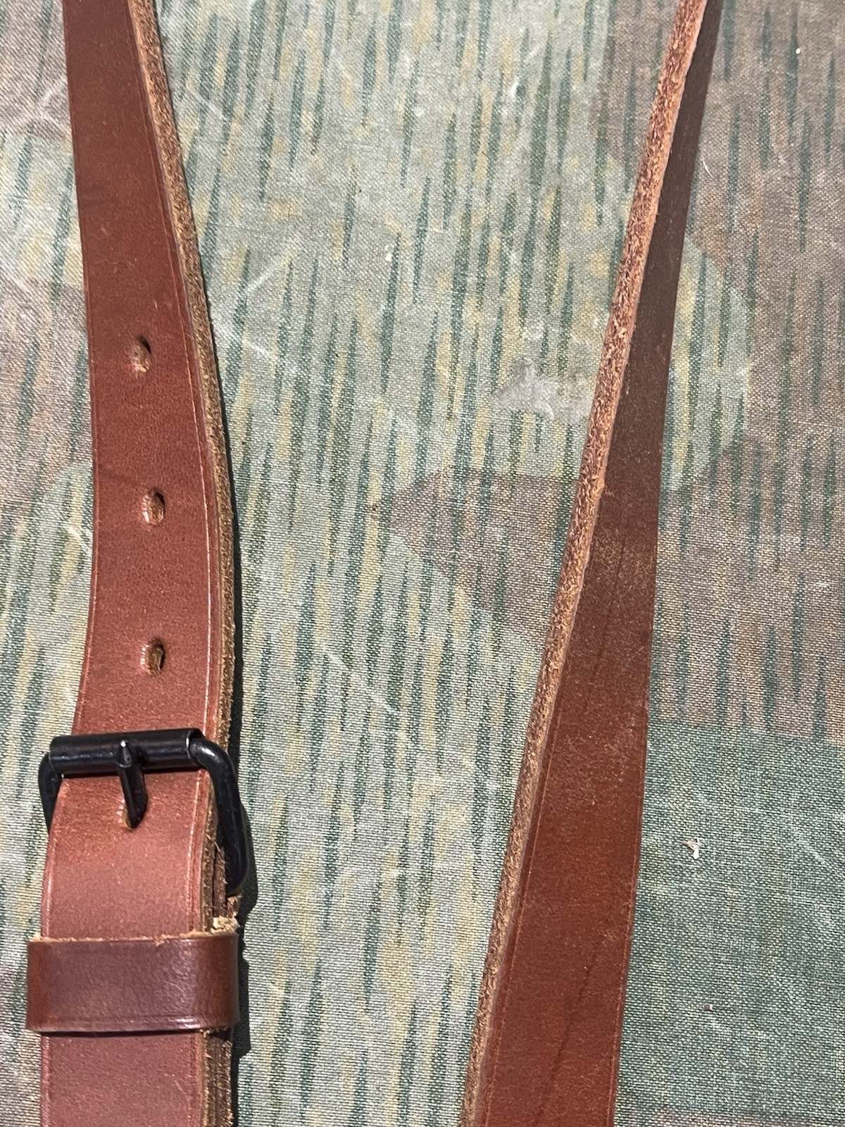 Reproduction WW2 German FF33 Field Telephone / Switchboard Leather Shoulder Strap Sling - Image 6