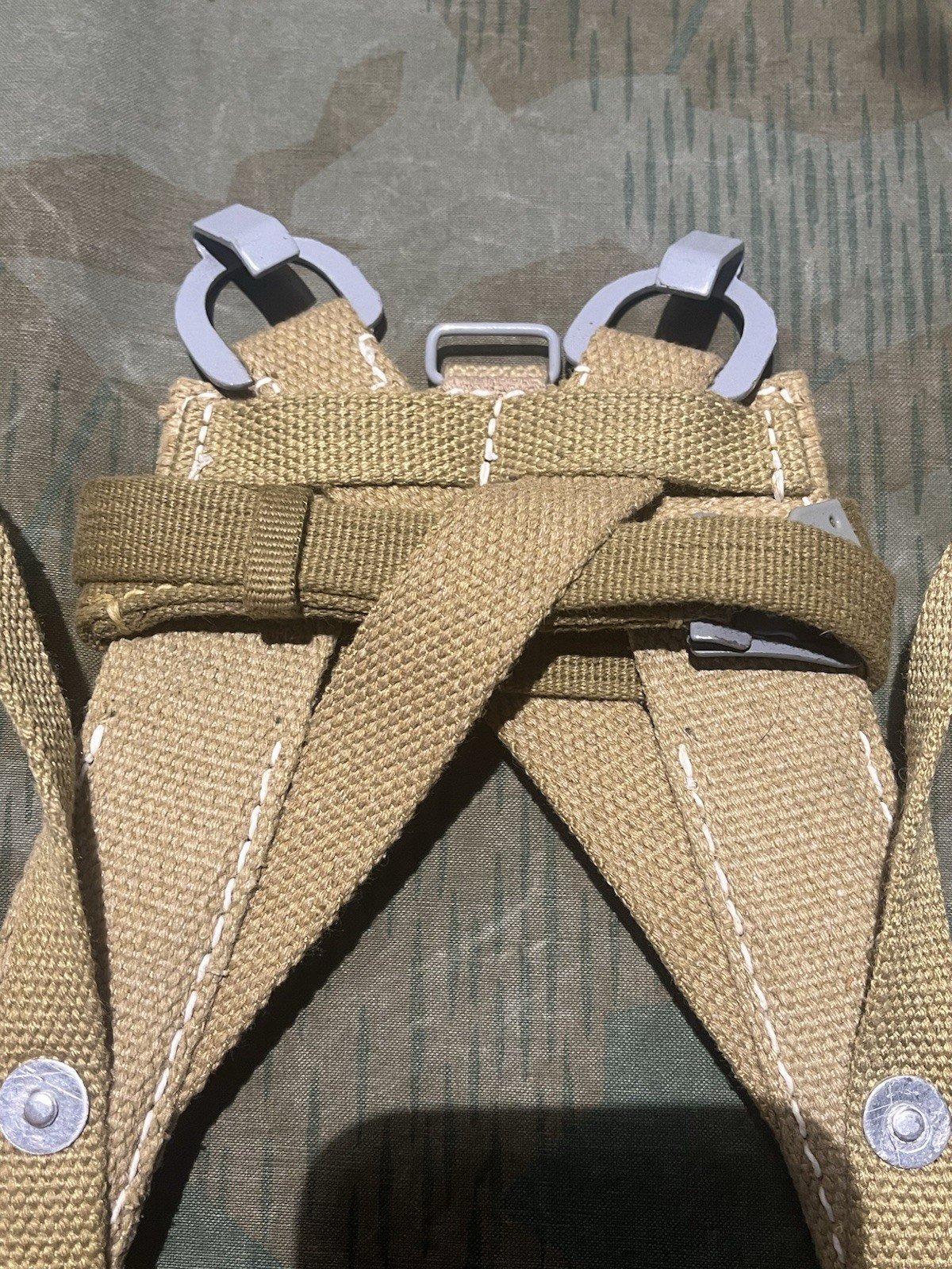 Reproduction WW2 German Wehrmacht Uniform Web Strap A-Frame Carrier - Image 8