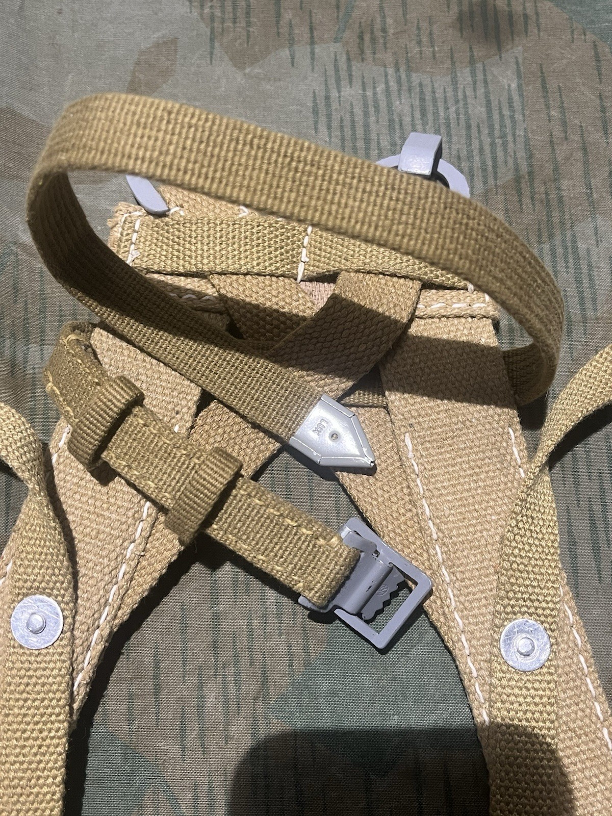 Reproduction WW2 German Wehrmacht Uniform Web Strap A-Frame Carrier - Image 9