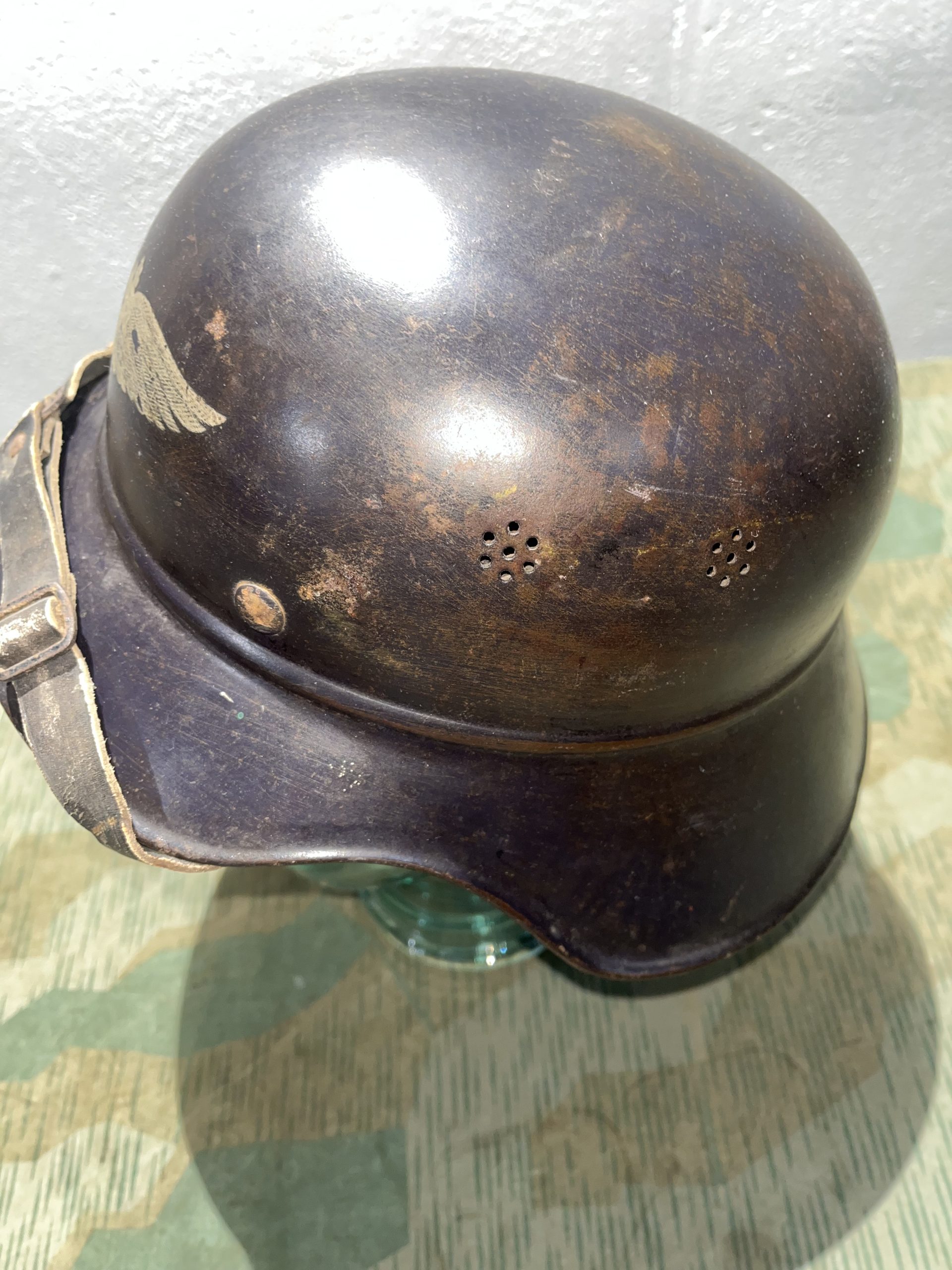Original WW2 German M38 RL2 39/41 Luftschutz Air Defense Gladiator Style Helmet w/ Decal - Image 3