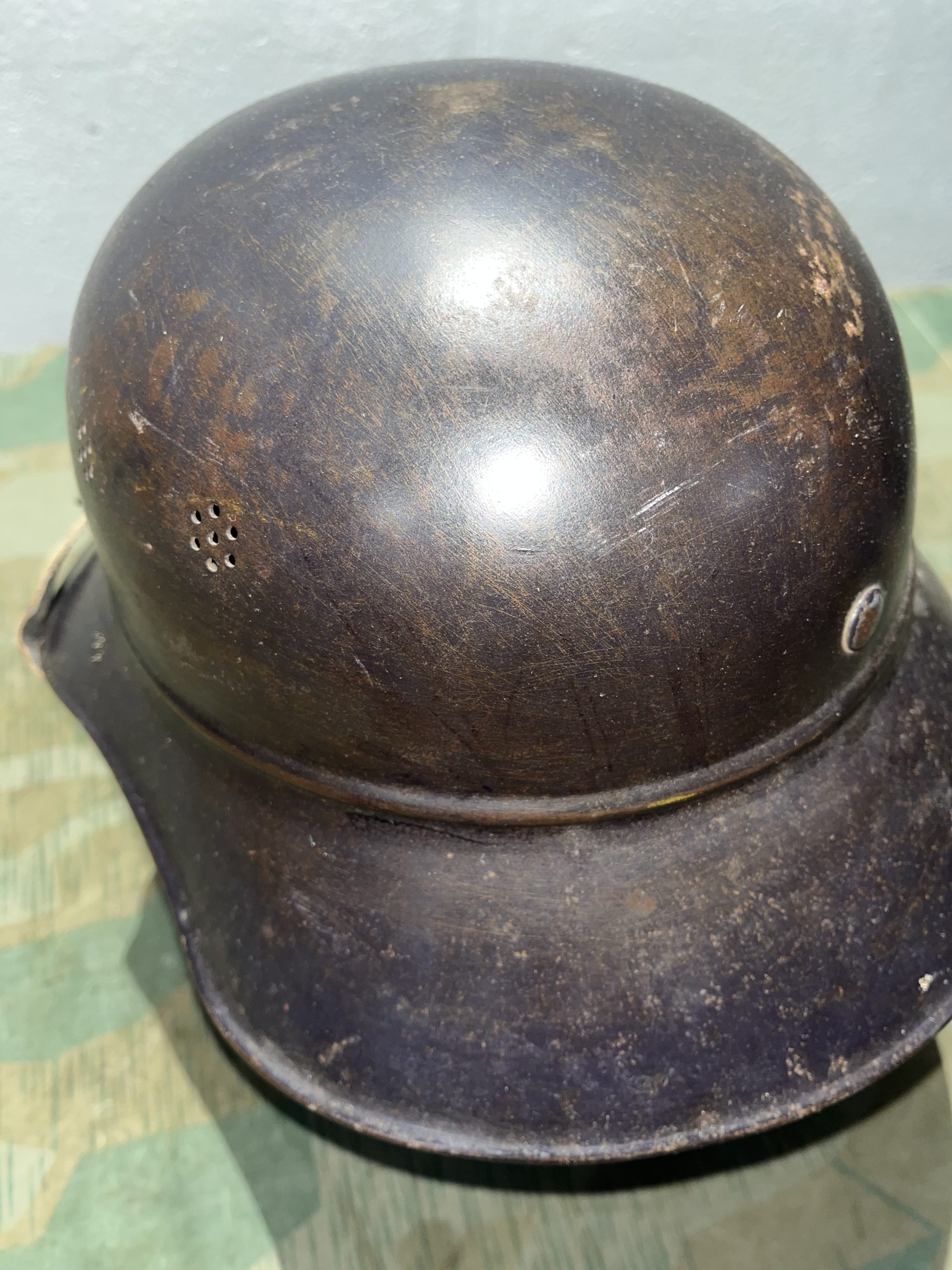 Original WW2 German M38 RL2 39/41 Luftschutz Air Defense Gladiator Style Helmet w/ Decal - Image 9