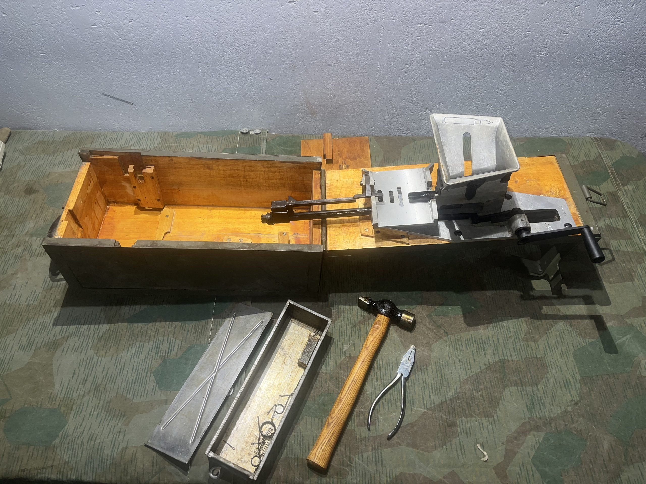 WW2 Italian Breda M37 8mm Ammo Strip Loader Machine w/ Tools