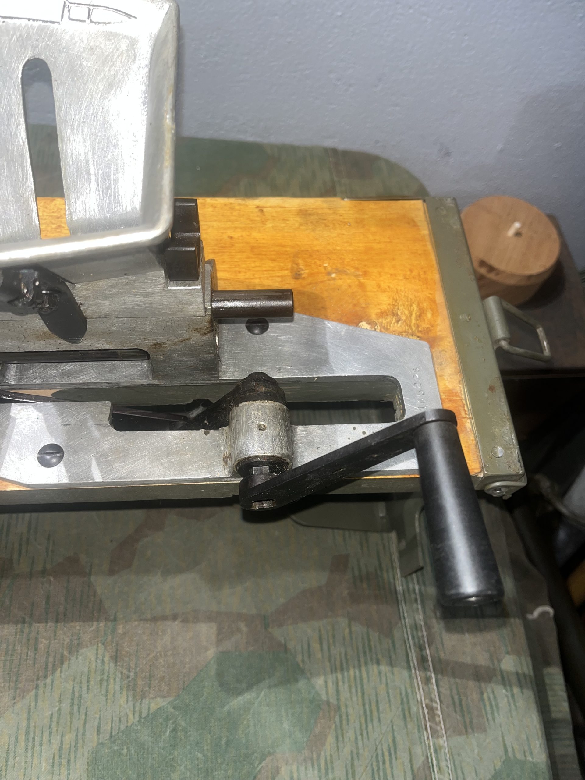 WW2 Italian Breda M37 8mm Ammo Strip Loader Machine w/ Tools - Image 2