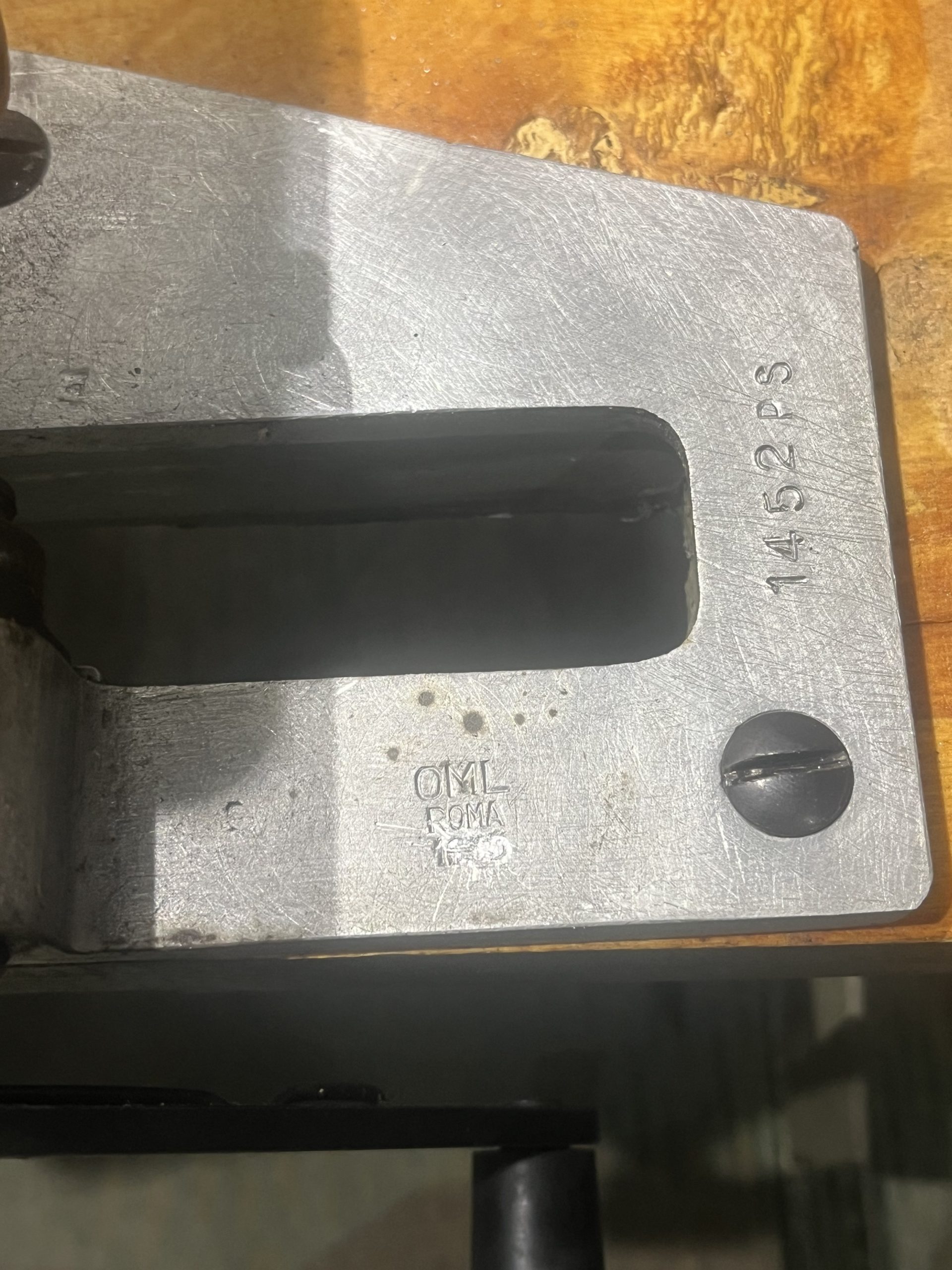 WW2 Italian Breda M37 8mm Ammo Strip Loader Machine w/ Tools - Image 4