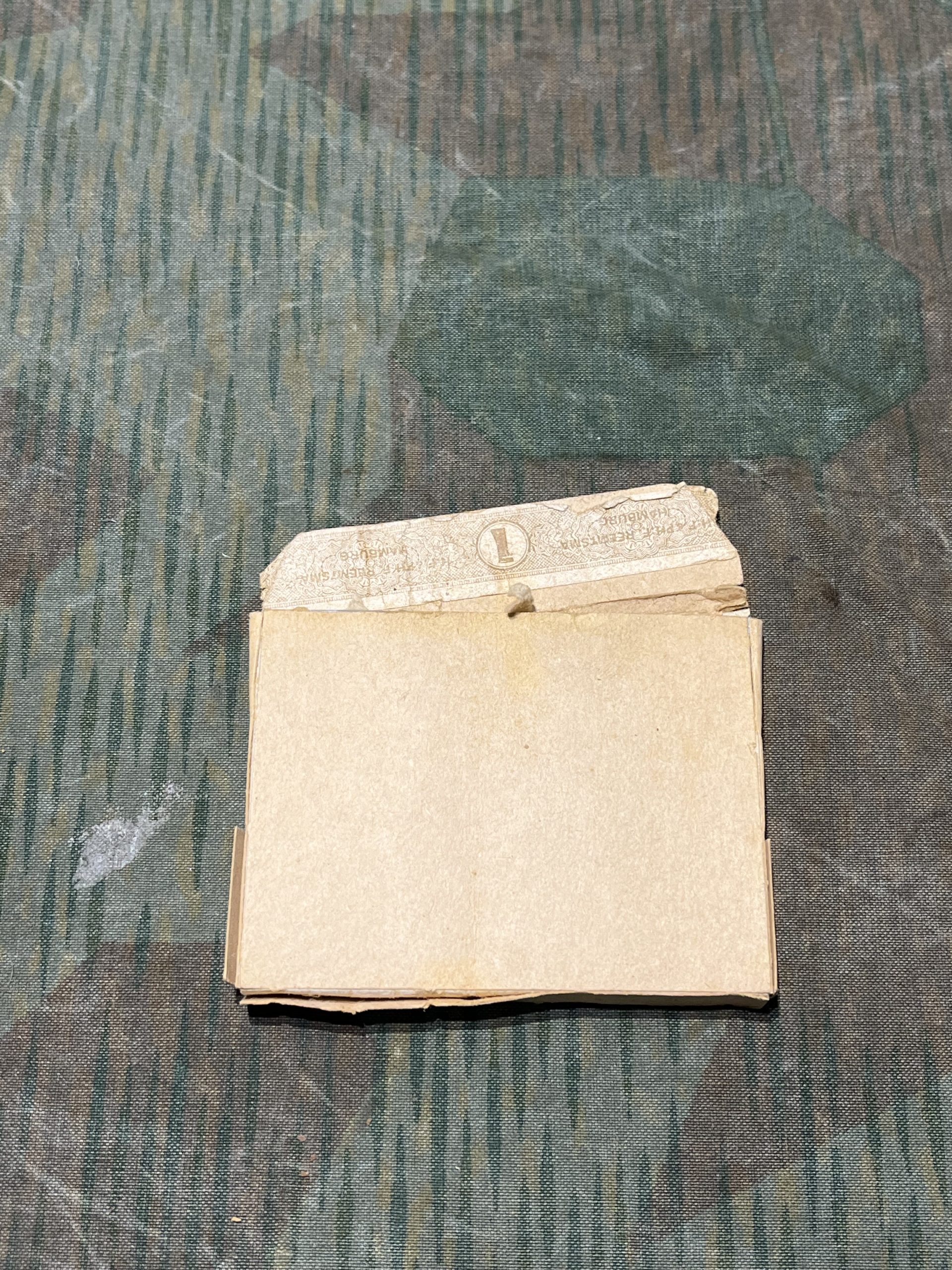 Original WW2 German Uniform Pocket Reemtsma Sorte R6 Zigaretten Box - Image 10