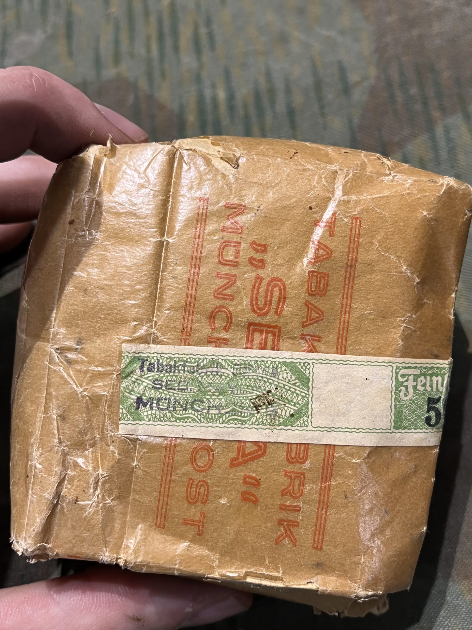 Original WW2 German Uniform Pocket SEMA Zigaretten / Pipe Sealed Box - Image 3