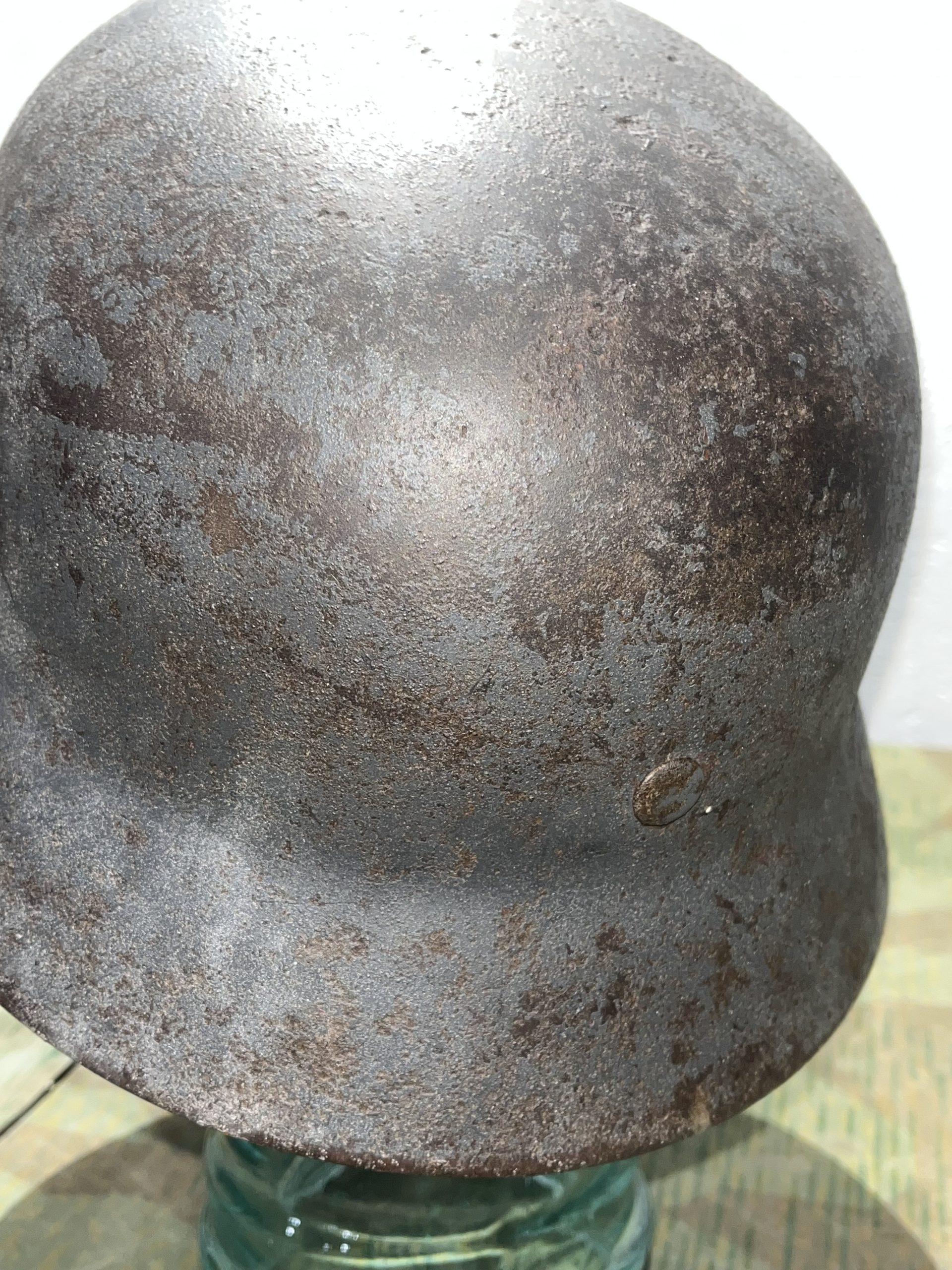Original WW2 German Luftwaffe M40 Helmet Stahlhelm w/ Partial Decal - Image 4