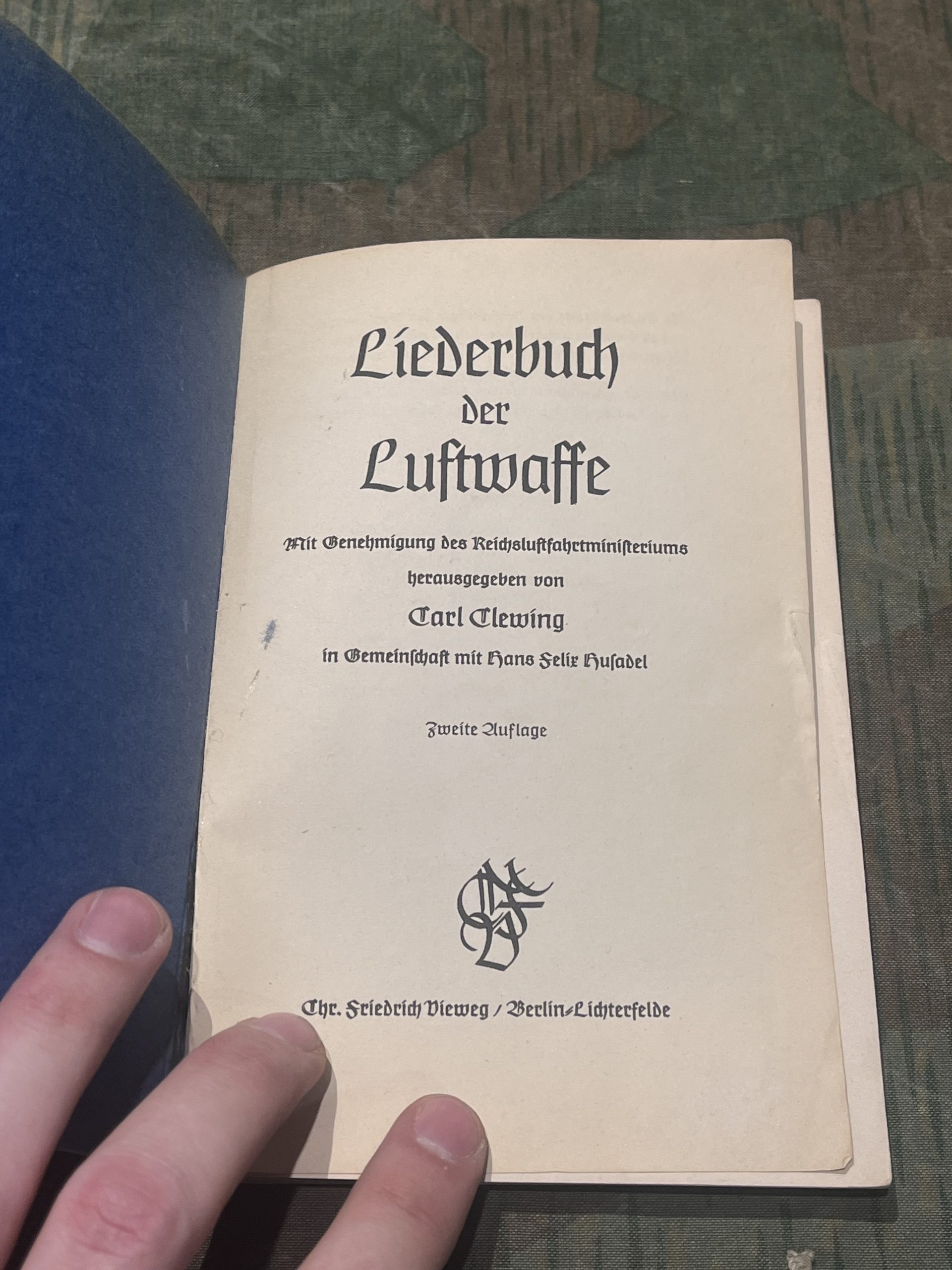 Original WW2 German "Liederbuch der Luftwaffe" Songbook - Image 2