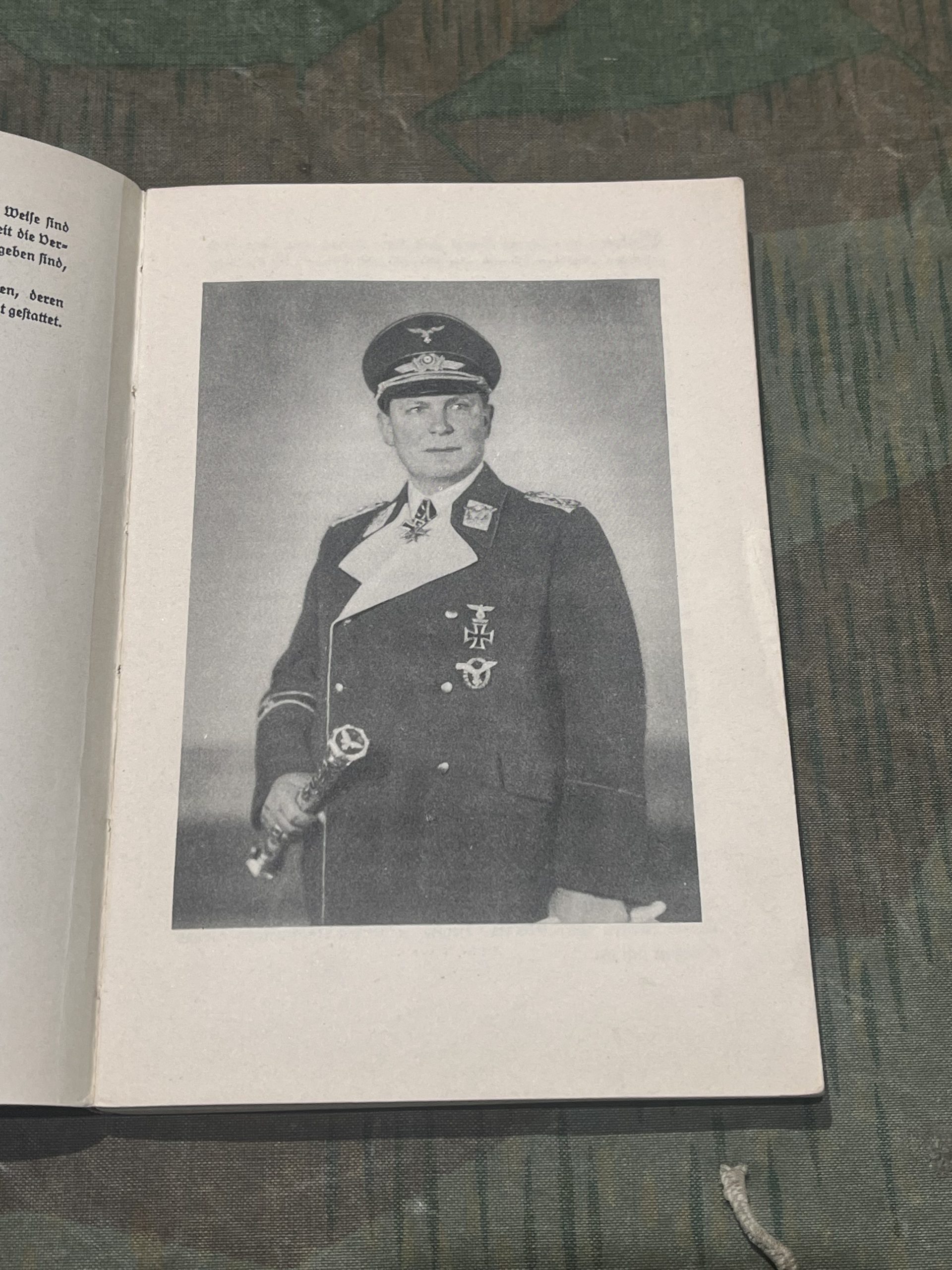 Original WW2 German "Liederbuch der Luftwaffe" Songbook - Image 3