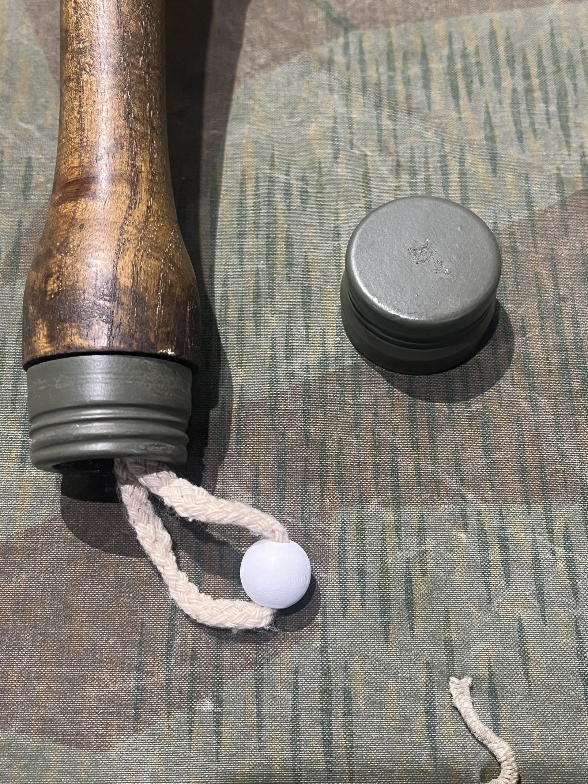 WW2 German Replica M24 Potato Masher Grenade Stielhandgranate - Image 2