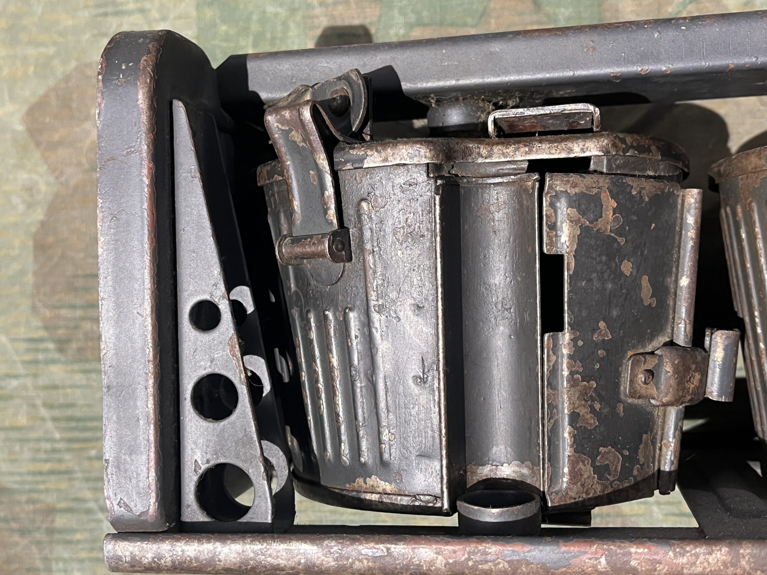 Original WW2 German Mg34 Mg42 2x Drums w/ Carrier Gurttrommel Marked 963 1940 (Original Panzergrau Painted) - Image 10