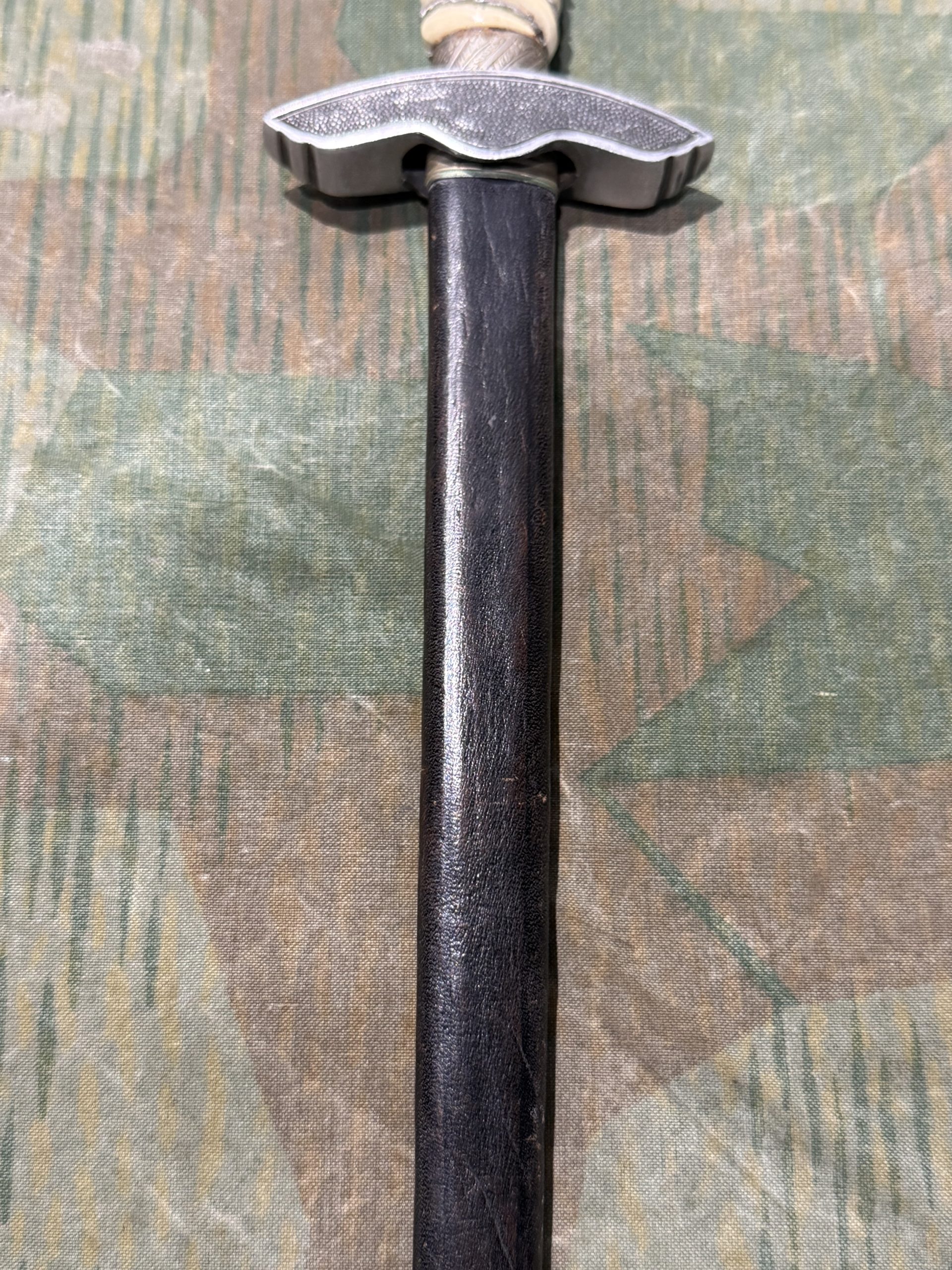 Original WW2 German Luftwaffe 2nd Model Officer's Dagger - F.W. Höller (With Repro Sheath) - Image 11